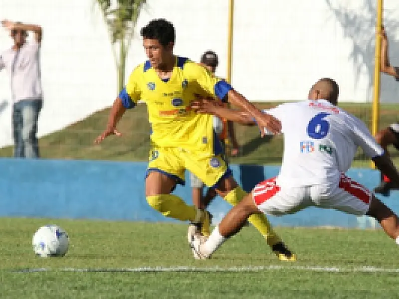 Em jogo equilibrado, Cene vence Mundo Novo mais uma vez e se classifica