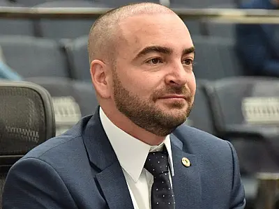 Instituída comissão especial para analisar projetos de reforma do Regimento Interno
