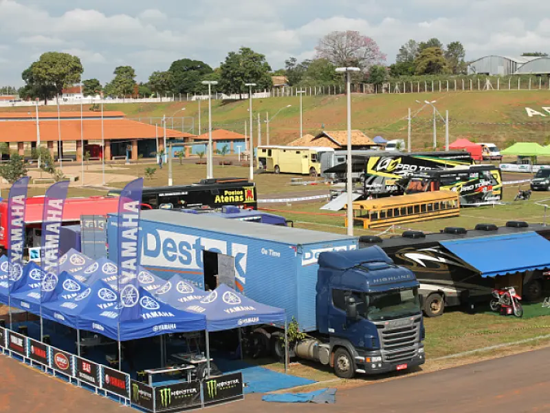 Pilotos chegam a Três Lagoas para Campeonato Brasileiro de Motocross