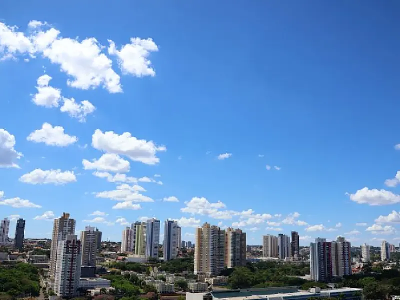 Previsão para terça-feira indica sol e variação de nebulosidade em MS