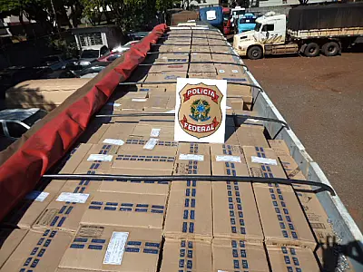 Polícia apreende comboio com cerca de 200 mil pacotes de cigarros