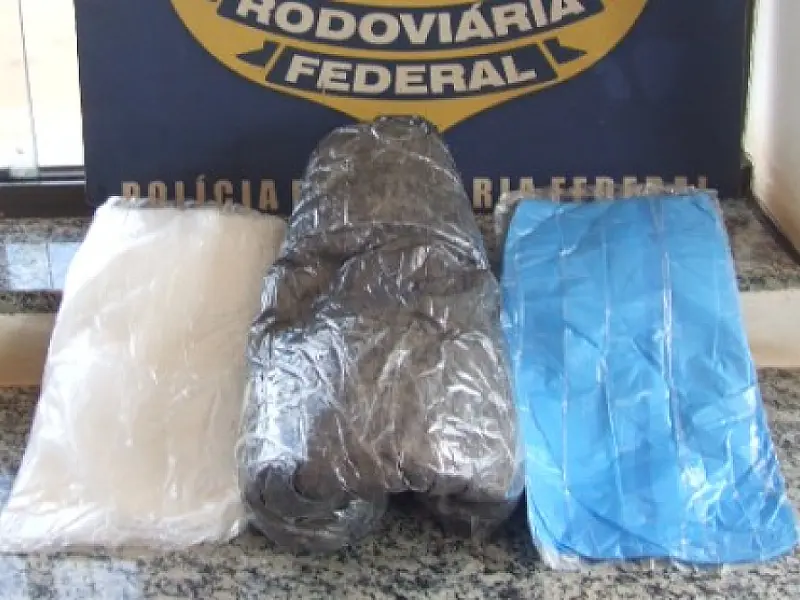 Presos jovens que levariam cocaína para o Ceará