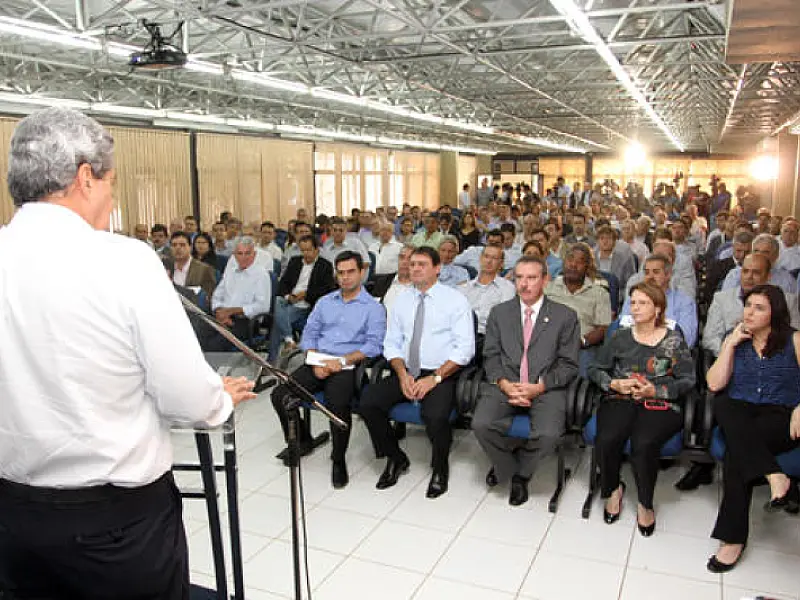 Decreto do Estado reafirma fomento à indústria