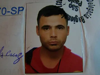Pedreiro mata colega a pauladas por ser chamado de “boiola”