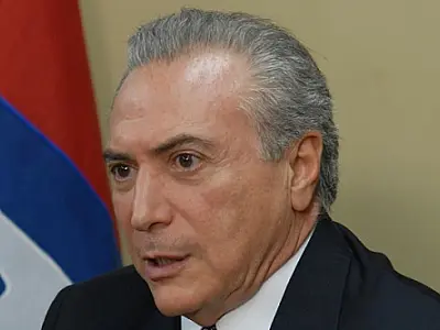 Michel Temer é assaltado em carro blindado aberto