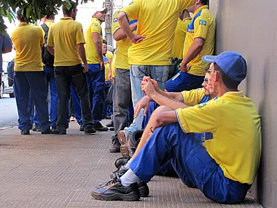 Sindicato afirma que benefícios oferecidos pelos Correios não vão coibir greve