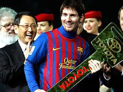 Pela 3ª vez, jornal uruguaio elege Messi melhor da Europa