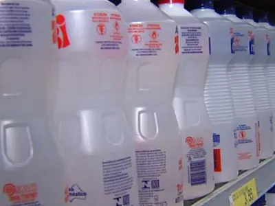 Álcool líquido vai sair das prateleiras a partir desta terça