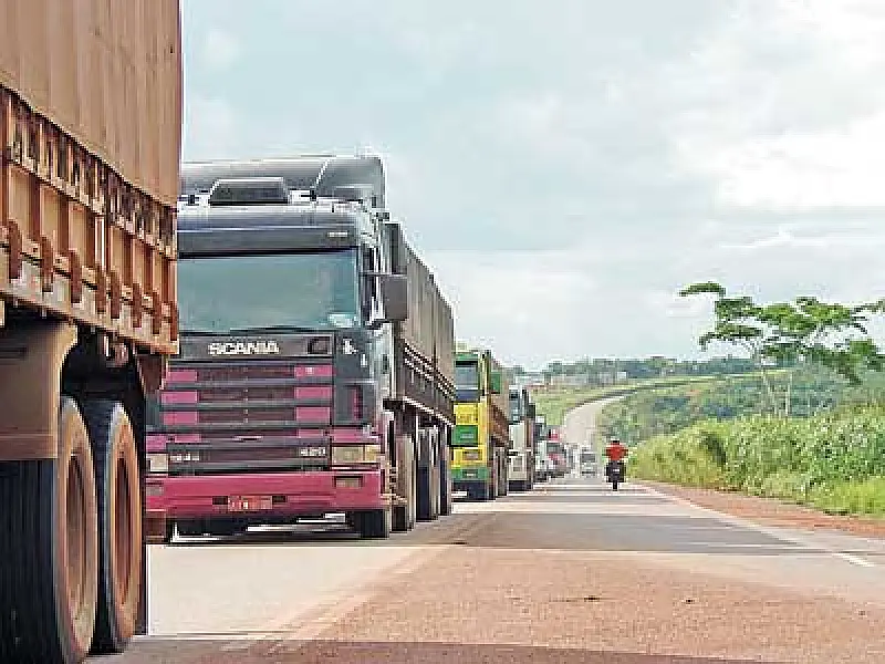 A partir do dia 30 de julho começa a ser fiscalizada a “Lei do Caminhoneiro”