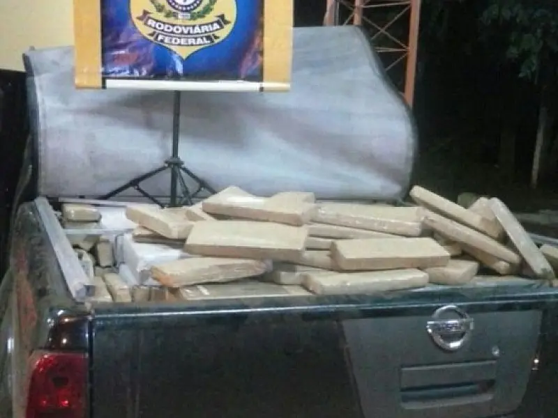 Comerciante é preso com mais de uma tonelada de maconha