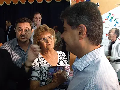 Nelsinho tem aprovação de 56,83%, diz pesquisa