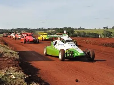 Pilotos de MT e Bahia vencem o Campeonato Brasileiro de Velocidade na Terra