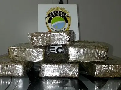 Adolescente é apreendida com maconha no Aeroporto da Capital