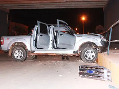 PM identifica um jovem que estava na Ranger furtada e acidentada