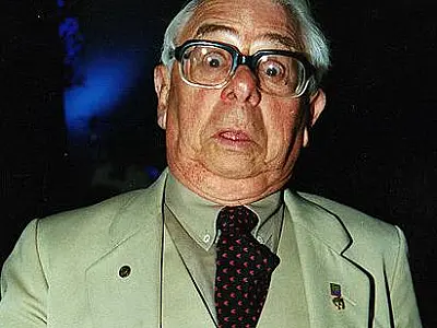 Aos 85 anos, morre humorista José Vasconcellos