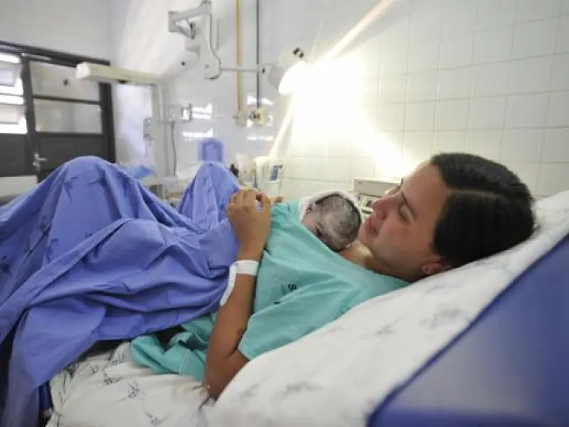 Mortalidade materna caiu para quase metade em 25 anos