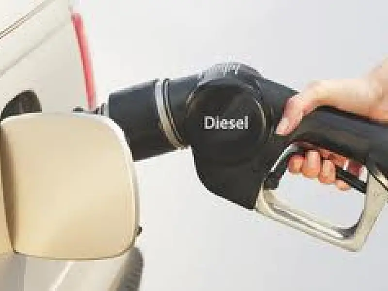 Diesel menos poluente estará disponível a partir desta terça
