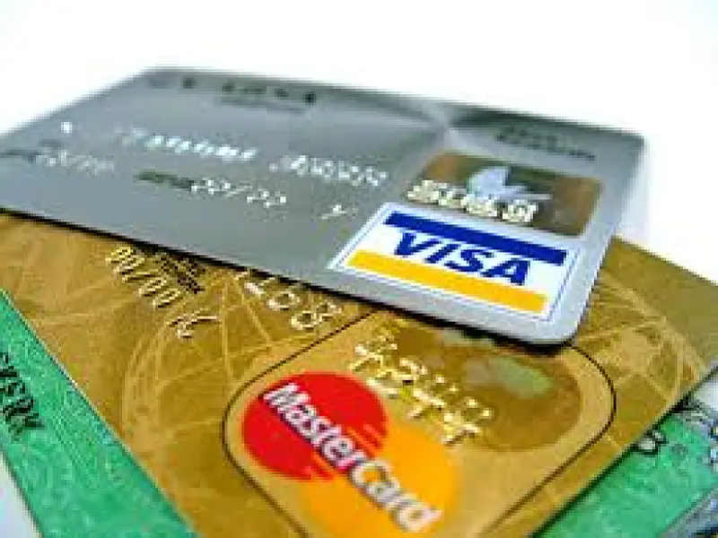 Envio de cartões de créditos sem autorização fere o Código do Consumidor
