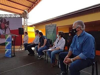 Com Tereza Cristina, Reinaldo Azambuja lança programa de inclusão digital em áreas rurais de MS
