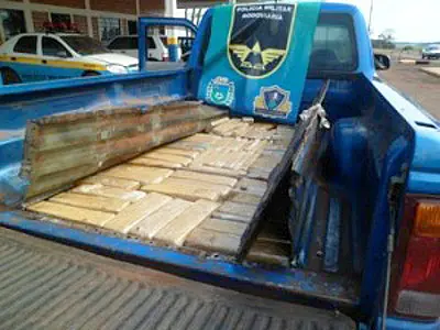 Jovem de 22 anos é preso com 135 kg de maconha na MS-162