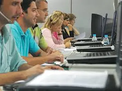 Setor de serviços tem queda de 0,1% entre abril e maio