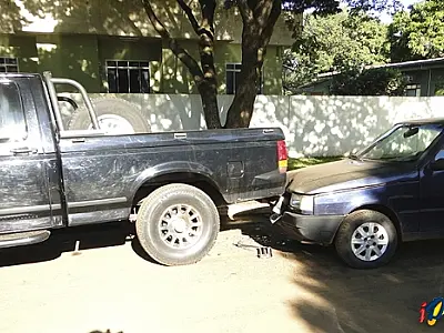Idoso morre após sofrer infarto e bater carro em São Gabriel