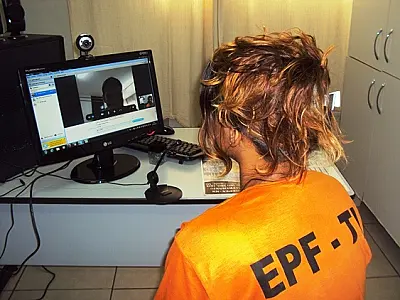 Defensoria inicia videoaudiências no presídio de Três Lagoas