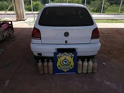 Artesão é preso pela PRF com maconha em garrafas pet