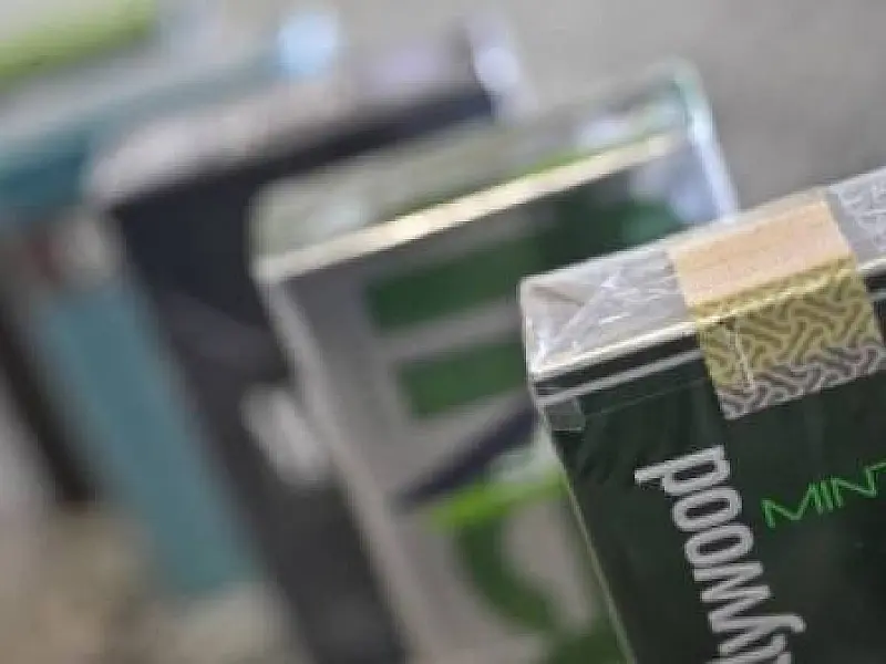 Anvisa decide pelo fim de cigarros aromatizados e com sabor