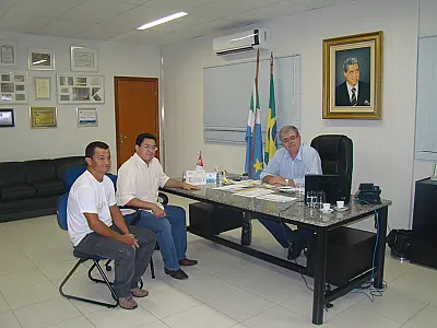Prefeito de Anastácio visita secretário para tratarem do PAC 2 e programa Minha Casa, Minha Vida - Sub 50