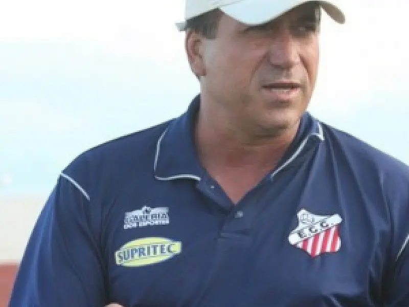 Amarildo de Carvalho confirma acerto com Sete em 2012