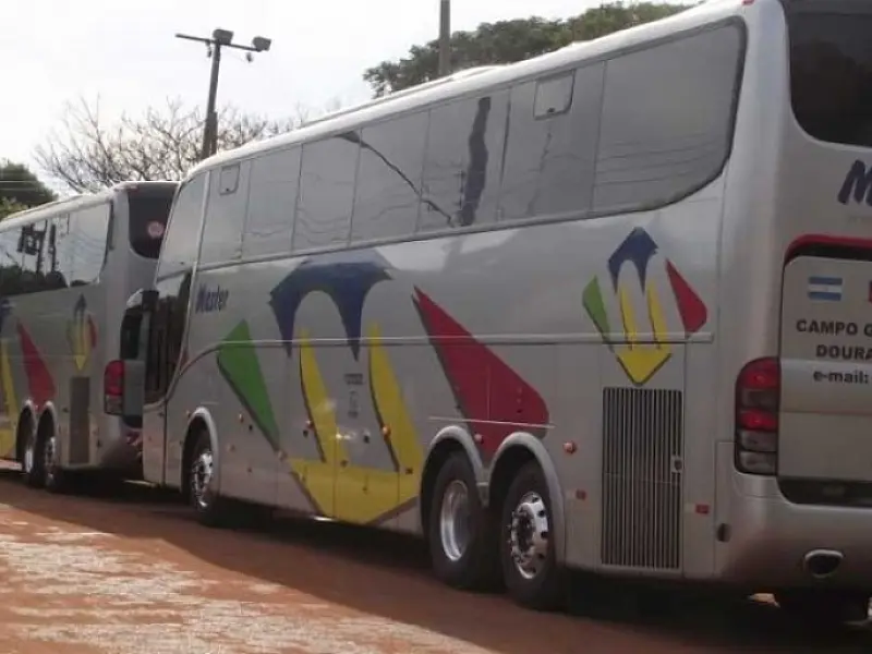 Ônibus de turismo são assaltados próximo a Bataguassu e vítimas ficam nuas