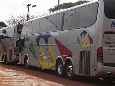 Ônibus de turismo são assaltados próximo a Bataguassu e vítimas ficam nuas