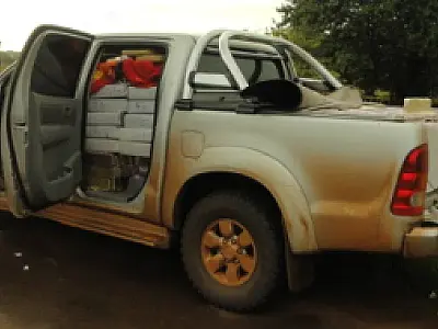 Motorista abandona camionete com 1,7 tonelada de maconha em Caarapó