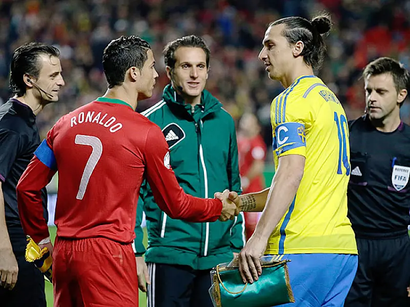 Cristiano Ronaldo e Ibrahimovic decidem a vaga mais aguardada