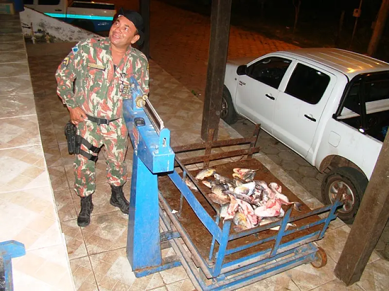 PMA autua pescador com 23 kg de pescado fora da medida em Corumbá