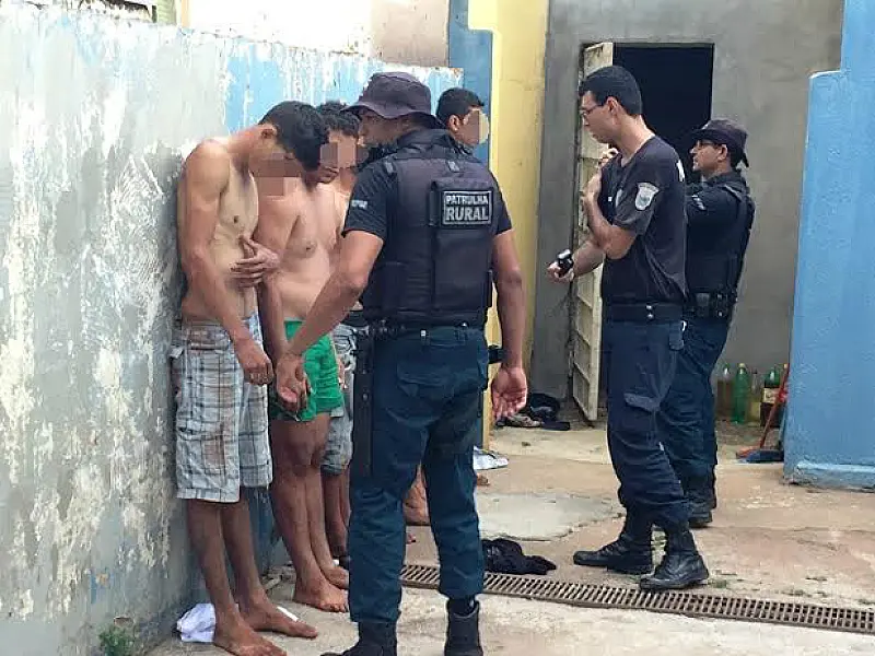 Membro de facção é preso com quadrilha no Estado