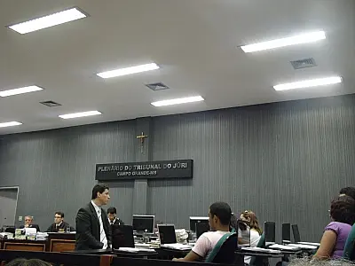 Jornalista poderá sair da cadeia em pouco mais de um ano e advogado vai recorrer