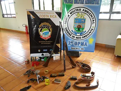 PMA, PM e Polícia Civil prendem fazendeiro com arsenal de sete armas em Costa Rica