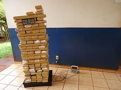 PM apreende 231 quilos de maconha em Angélica