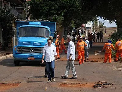 Prefeito vai a Brasília para destravar recursos e garantir retomada de obras
