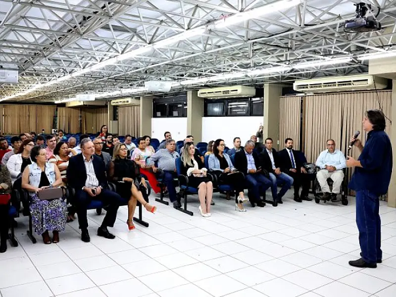 Governo de MS define Reajuste Geral Anual e reafirma compromisso de diálogo com categorias