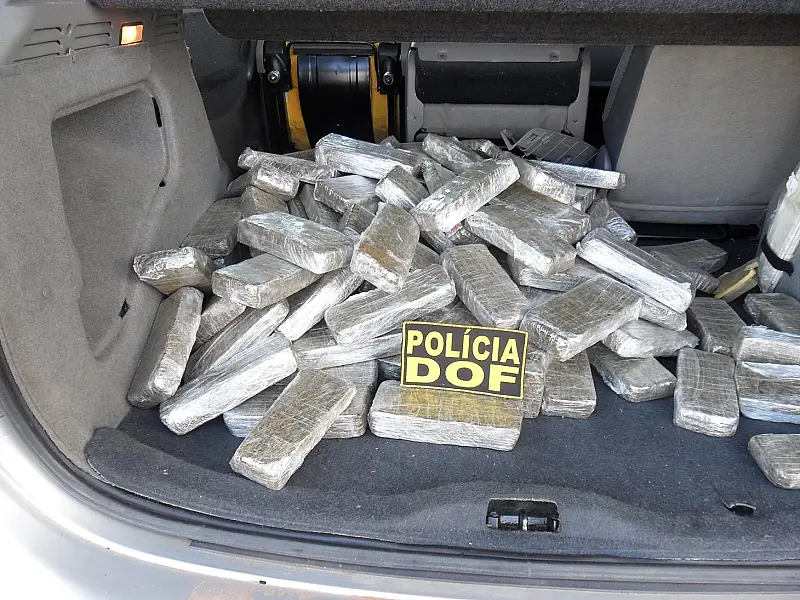 DOF apreende 75 Kg de maconha em Mundo Novo