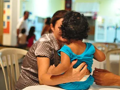 Mães adotivas também têm direito a 120 dias de licença-maternidade