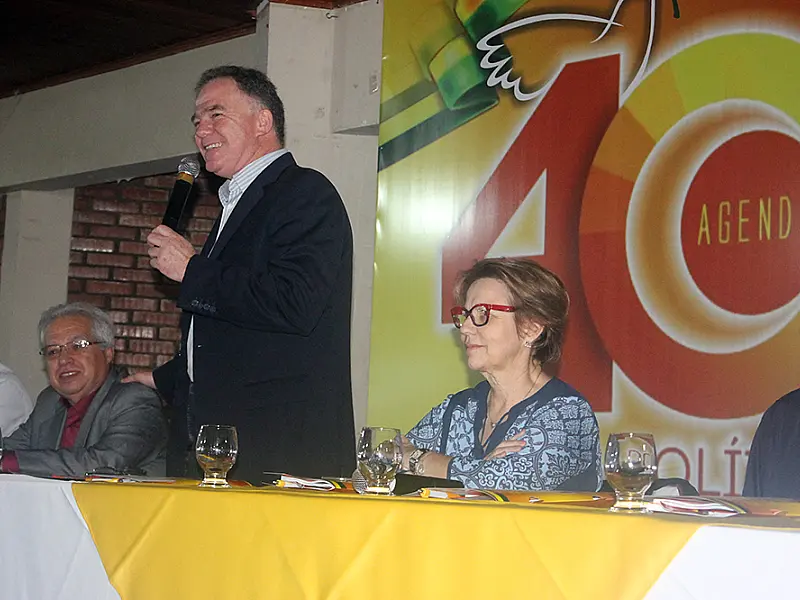 Candidaturas do PSB passam pela aprovação de deputada Tereza Cristina, reforça Casagrande