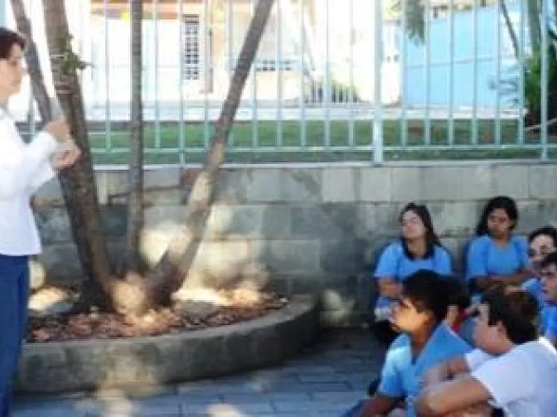 FCMS leva contação de histórias do “Encanto com a Leitura” no Jardim Anache
