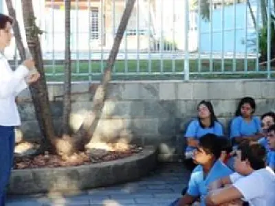FCMS leva contação de histórias do “Encanto com a Leitura” no Jardim Anache