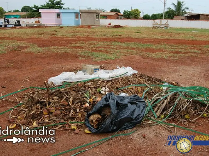 Ossada humana encontrada em cemitério é de idosa morta em 2006