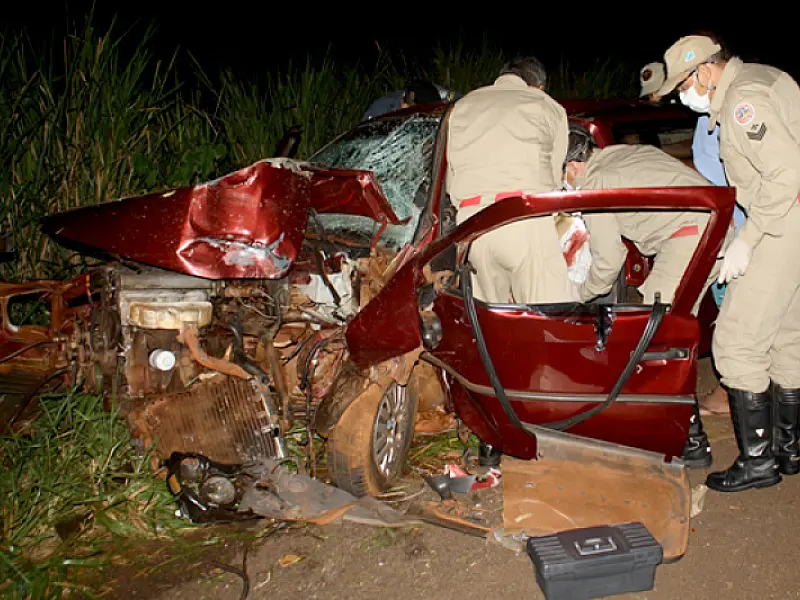 Quatro pessoas ficam feridas em grave acidente na MS-147