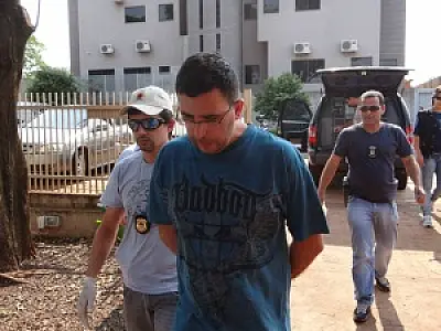 Servidor municipal é preso acusado de aliciar e incentivar prostituição de menores